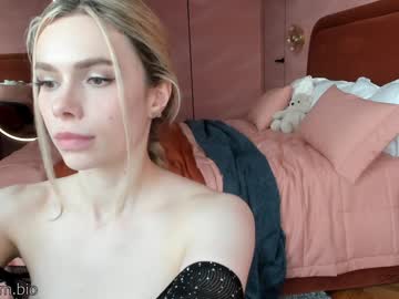 See _hidden_gem_ online Now @ wapcams.cam