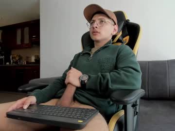 See A_lejandro_08 online Now @ wapcams.cam