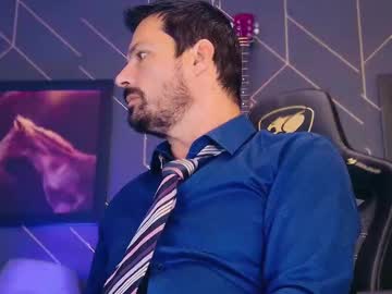 See Aaronbomer online Now @ wapcams.cam