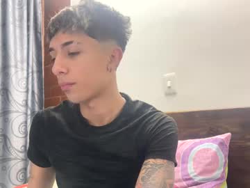 See Aaronevilxx online Now @ wapcams.cam