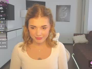 See Adri_dream online Now @ wapcams.cam