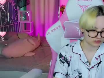 See Akemi_sora_ online Now @ wapcams.cam