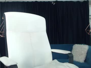 See Andrahart_ online Now @ wapcams.cam