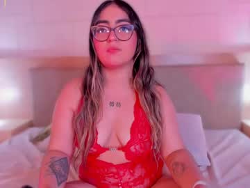 See Apriifox online Now @ wapcams.cam