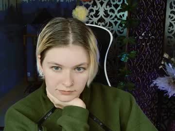 See Chillsnail online Now @ wapcams.cam