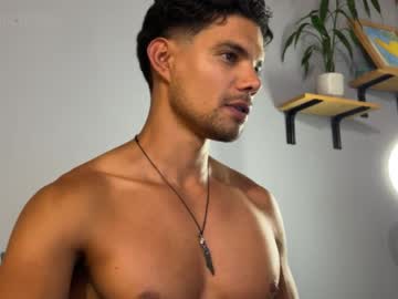 See Daniel0910s online Now @ wapcams.cam