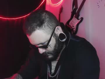 See Darkclothes online Now @ wapcams.cam
