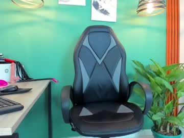See Katalina_miles online Now @ wapcams.cam