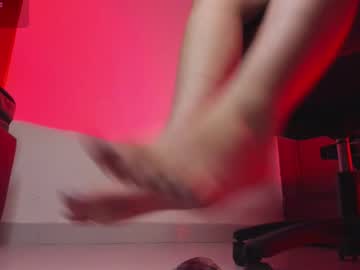 See Larissa01_ online Now @ wapcams.cam
