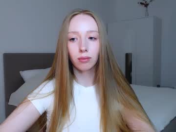 See Luna_insanity online Now @ wapcams.cam