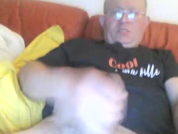 See Magicman250 online Now @ wapcams.cam