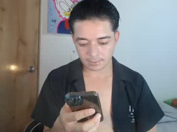 See Martindelarua574163 online Now @ wapcams.cam
