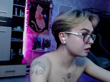 See Mattheww_showw online Now @ wapcams.cam
