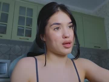 See Mia___lunaa online Now @ wapcams.cam