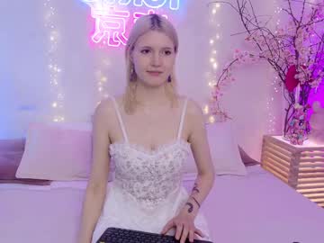 See Nellloyns online Now @ wapcams.cam
