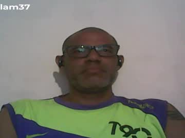 See Retlam37 online Now @ wapcams.cam