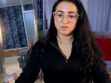 See Tessa_drawing online Now @ wapcams.cam