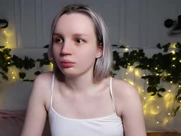 See Tinasiner online Now @ wapcams.cam