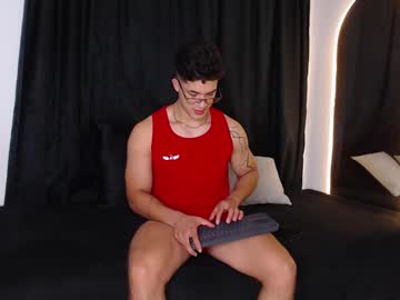 See Traviss_joplin online Now @ wapcams.cam
